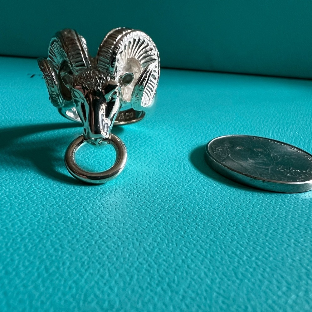 🌸🌸 Authentic Tiffany & Co. RARE Ram Head Knocker Ring - Picture 13 of 16